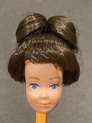 midge wig bow pic